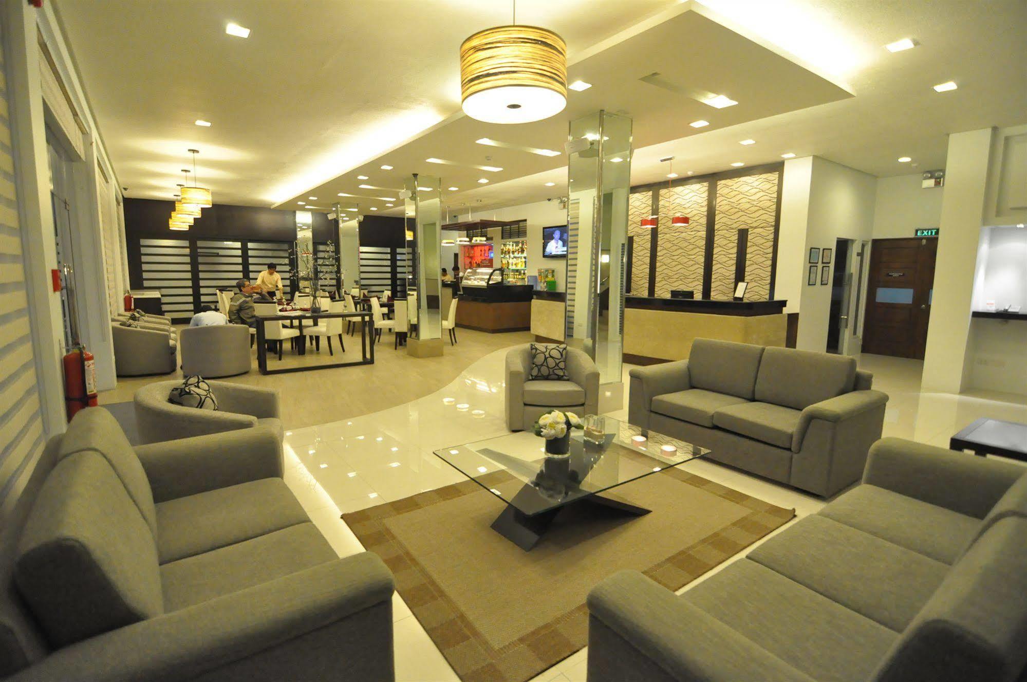 Casablanca Suites Legazpi Dış mekan fotoğraf